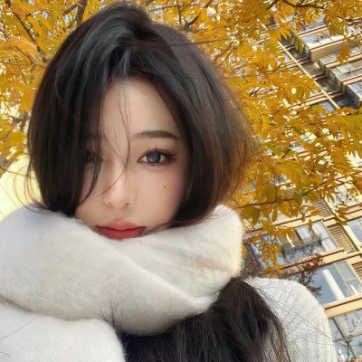 巫师与汉娜·蒙塔娜在船上